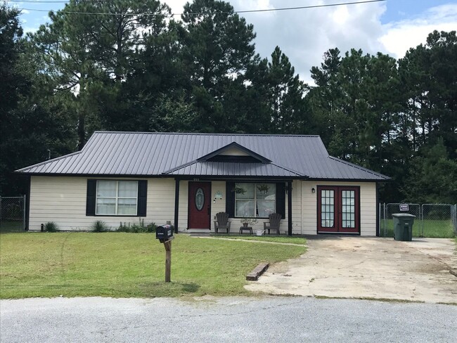 Building Photo - 999 Ridgeland Dr Rental