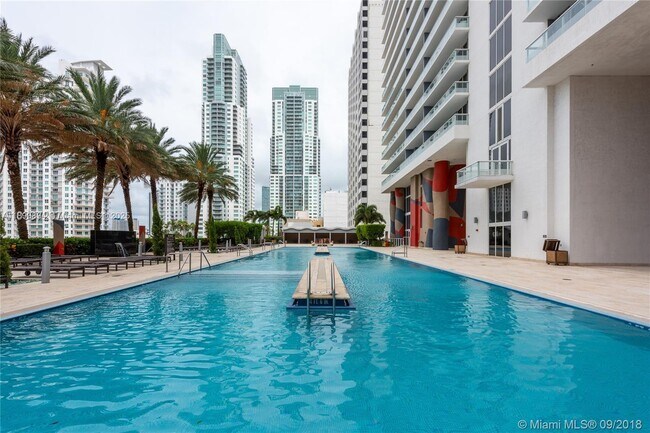 Photo - 50 Biscayne Blvd Unidad 910