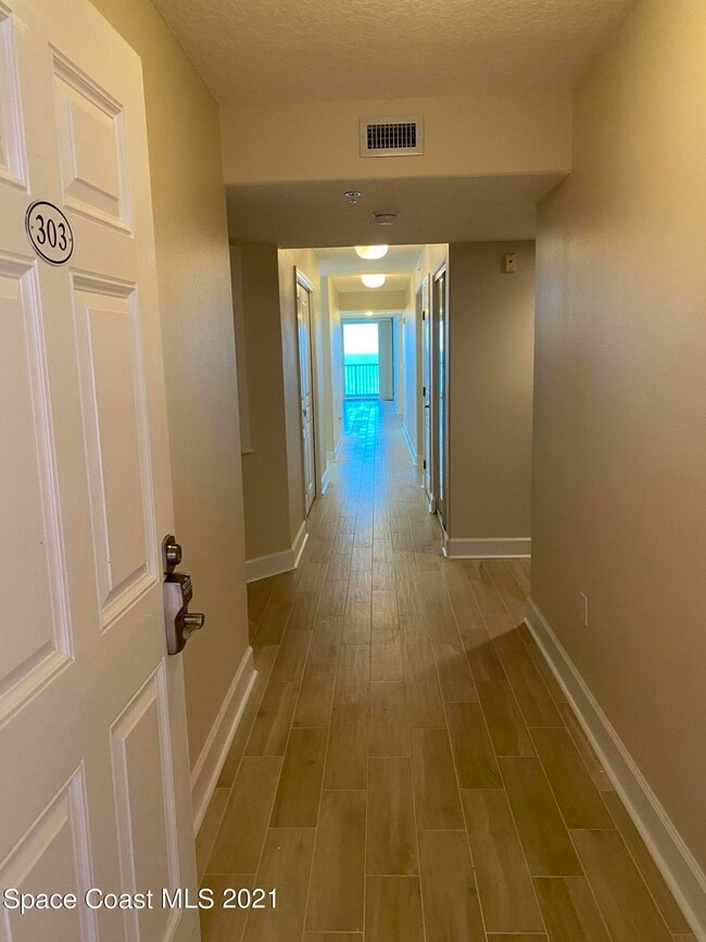 Photo - 735 N Hwy A1A Unit 303