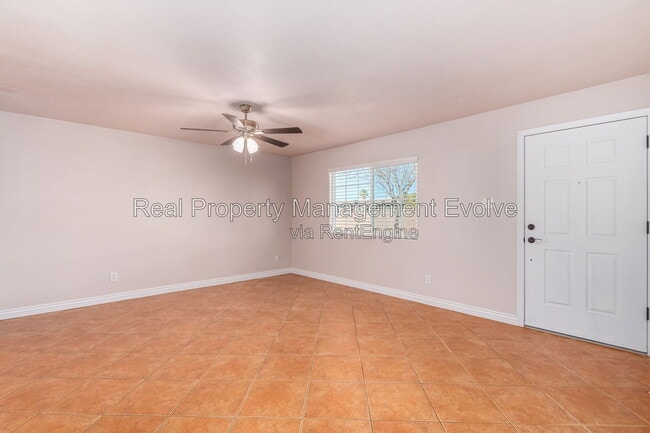 Photo - 5438 S 46th Pl