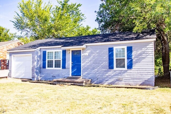 Photo - 1803 NW Lindy Ave