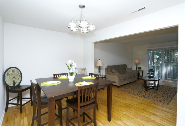 Interior Photo - Woodmere at Hamilton Rental