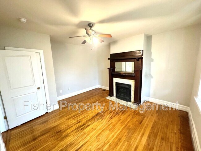 Photo - 1512 Bainbridge St Unit A