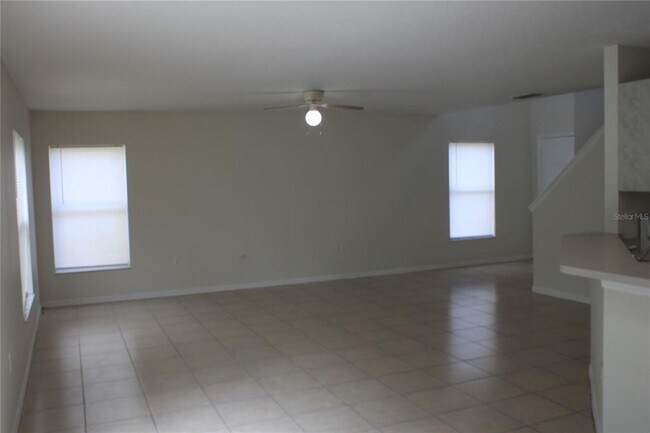 Photo - 215 Owenshire Cir