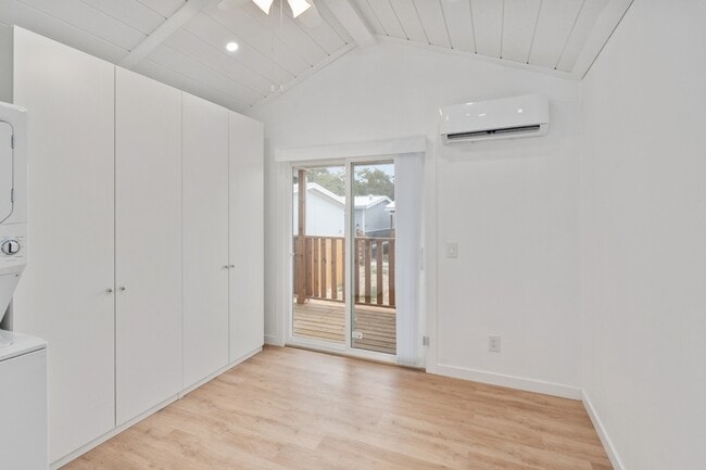 Photo - 720 Pritchett Ln