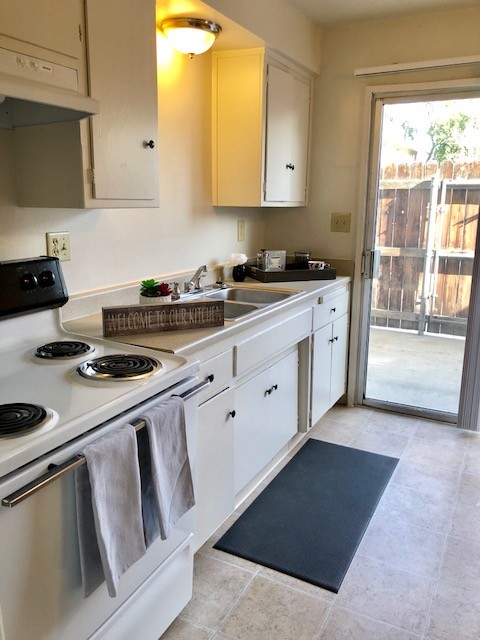Photo - Parker Avenue Townhouse Apartments
