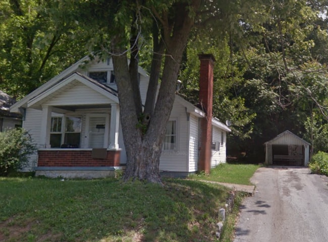 Building Photo - 1202 Cates St