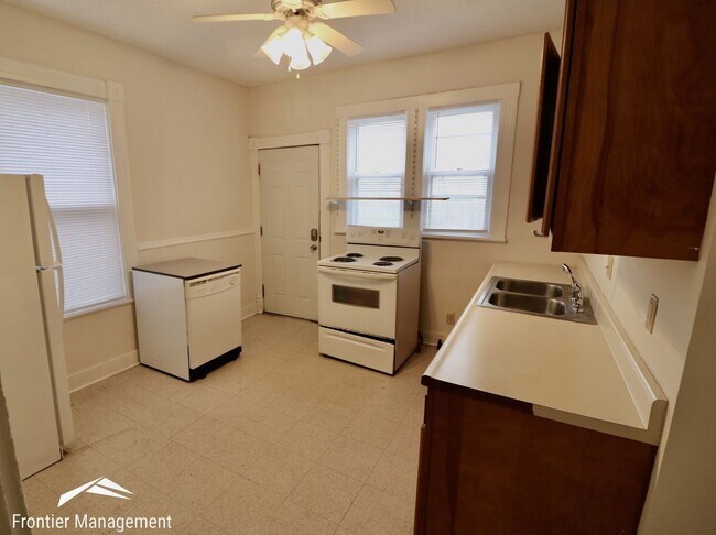Photo - Great side-by-side duplex! Washer & dryer, pet friendly, large front porch!
