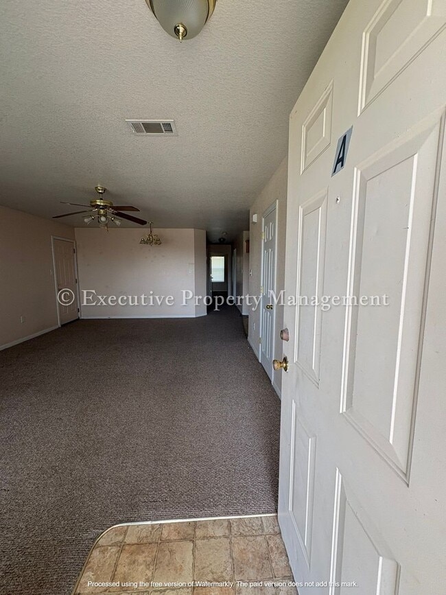 Photo - 331 Janelle Dr