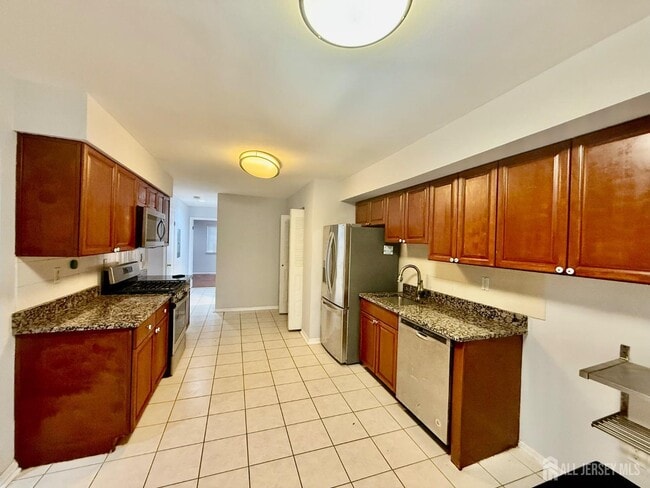 Photo - 1404 Edison Glen Terrace