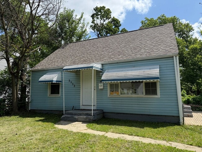 Photo - 2552 Renwood Pl
