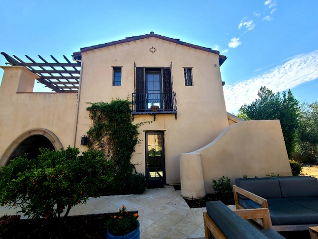 Photo - 8256 The Landing Way