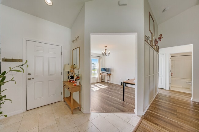 Photo - 620 Jaxson Blvd