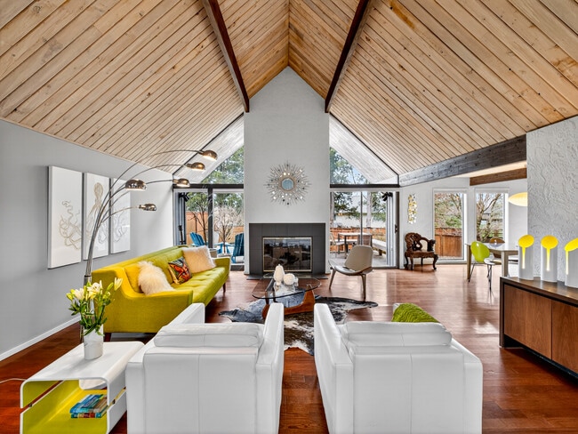 Photo - 10956 SE Azar Dr