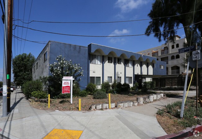 Photo - Baird Apartments