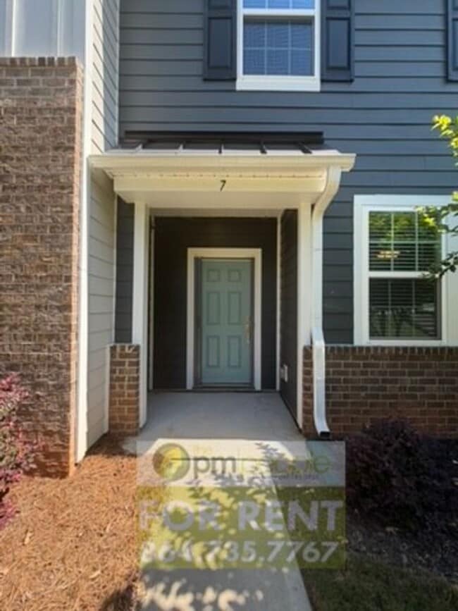 Photo - 7 Trakas Ct