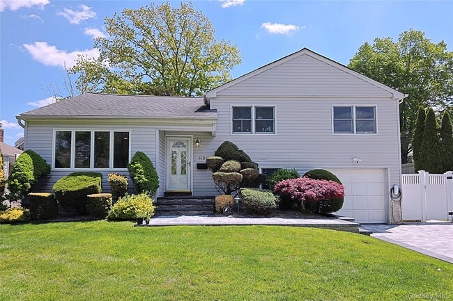 Building Photo - 110 Briarwood Ln