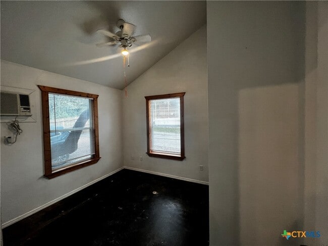 Photo - 41170 FM3159