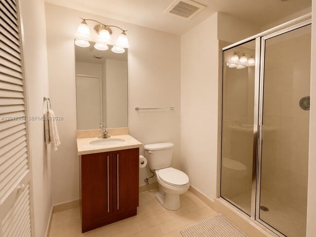 Photo - 1111 SW 1st Ave Unidad 2216-N