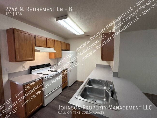 Photo - 2746 N Retirement Ln Unit B