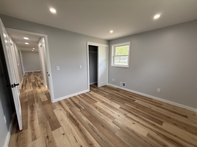 Photo - 123 Cattaragus Dr