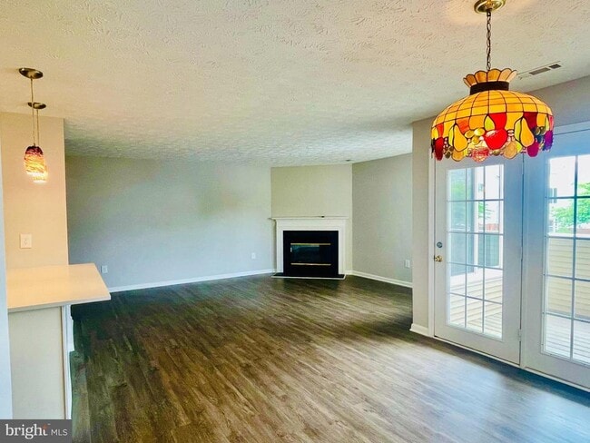Photo - 2137 Wainwright Ct Unit 1C