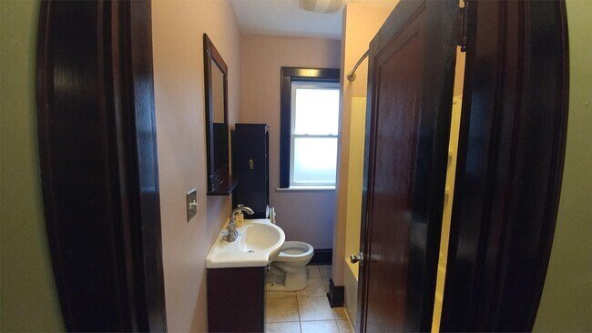 Photo - 4981A Oleatha Ave Unit 4981 A