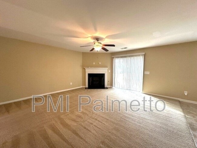 Photo - 414 Hawkeye Ct