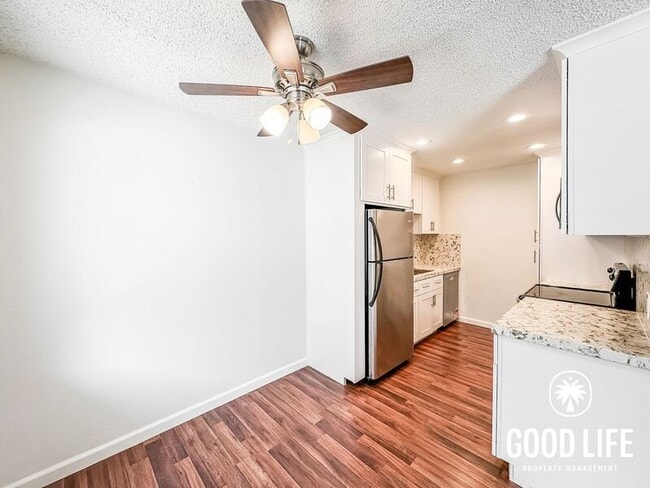 Photo - 5015 Cape May Ave Unit 108
