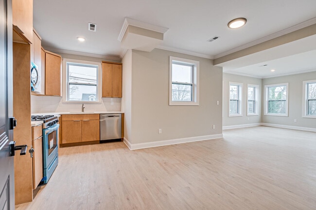 Photo - 158 Durham Ave Apartment