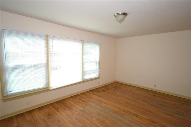 Photo - 2 Bedroom 1 Bath in North Austin