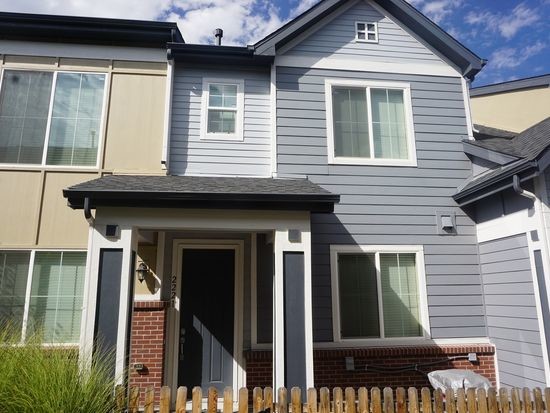 Photo - 2221 Ulster St Townhome