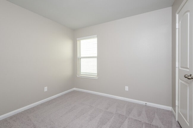 Building Photo - 28041 Irving Dr