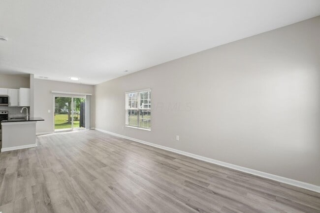 Photo - 7621 Lorimar Dr