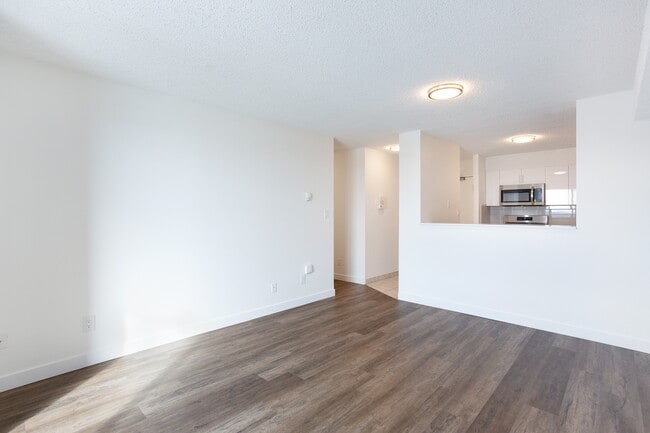 Salon - 2 chambres, 2 salles de bain - Stanley Park Place