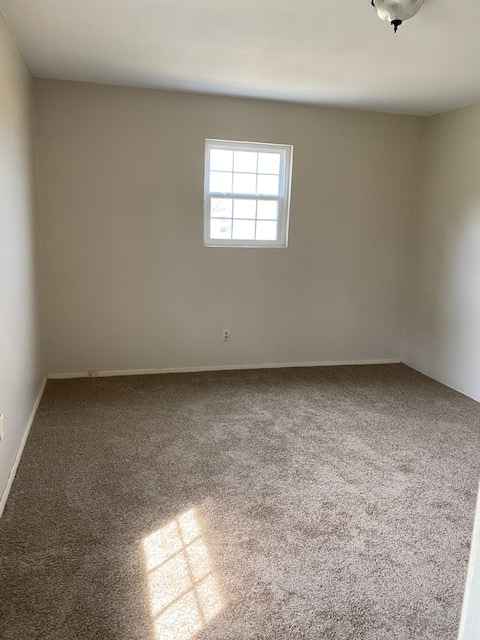 Photo - 3012 U of A Way