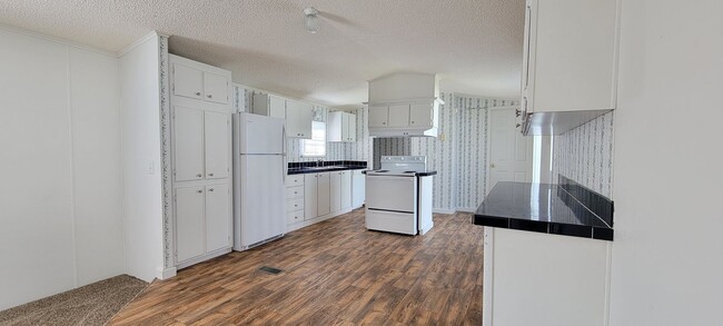 Photo - Ready to Move in