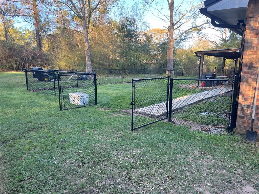 Photo - 9340 Roberts Ln E