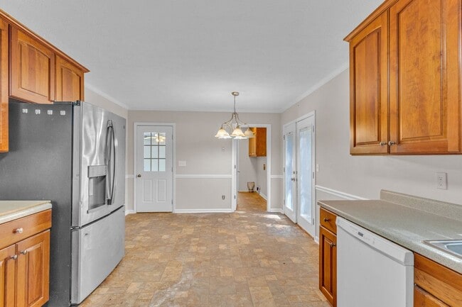 Photo - 760 Sugar Hill Ln SE