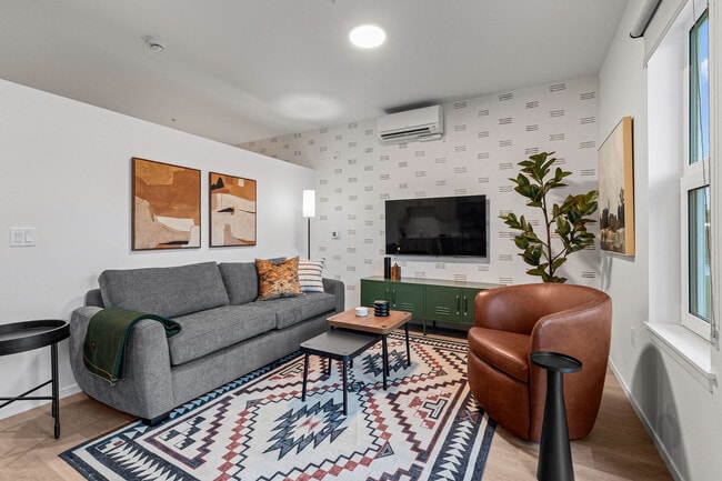 Motto Apartments