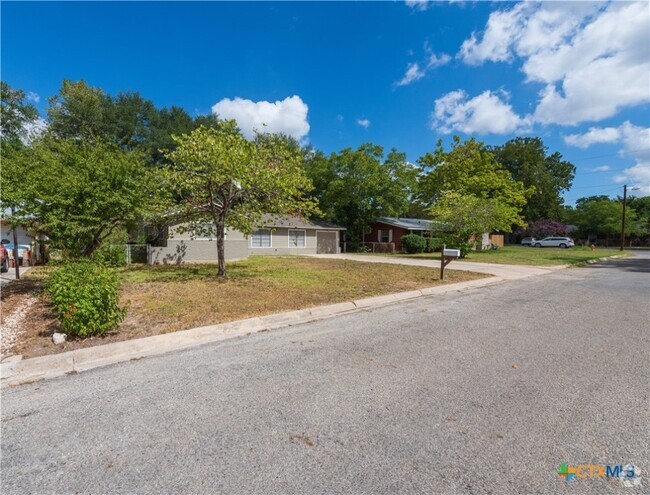 Building Photo - 125 Palmo Dr Rental