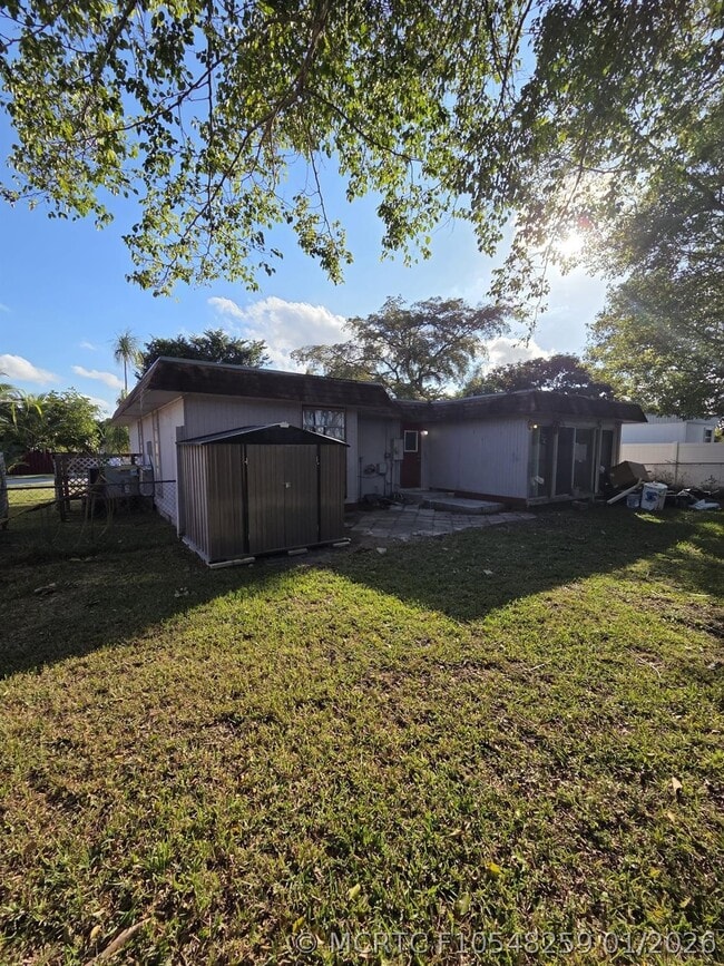Photo - 7003 NW 79th St