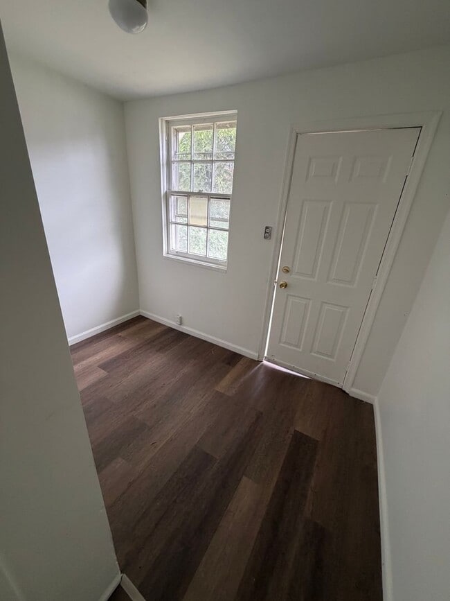 Photo - Renovated 4-Bedroom Home with Private Backyard – Section 8 Applicants Accepted