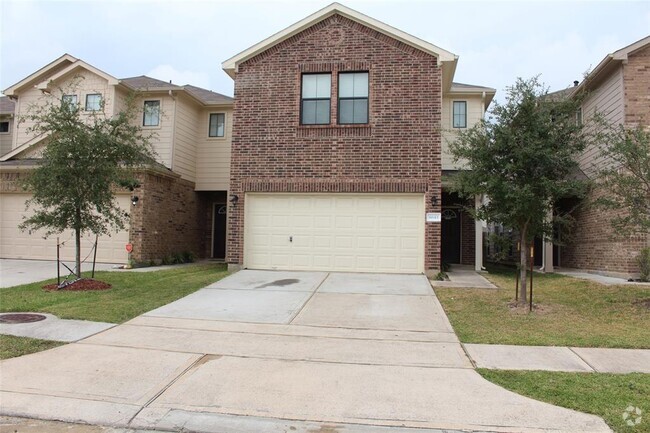 Building Photo - 6643 Sharpstone Creek Ln Rental