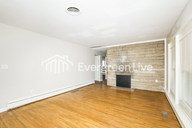 Photo - 3726 N Layman Ave