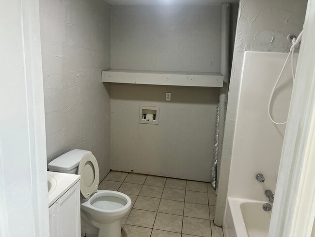 Photo - Sullens Duplex Unit Apt B