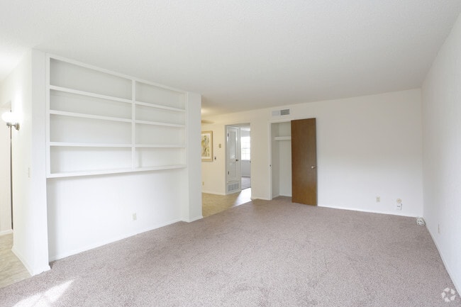 Living Rm 1X1 or 2X1