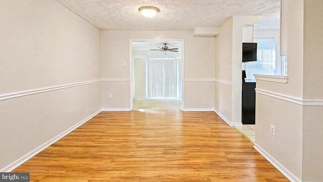 Photo - 7416 Kilcreggan Terrace