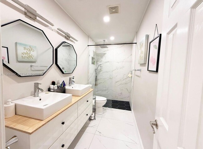 Photo - 20888 Sugarloaf Ln