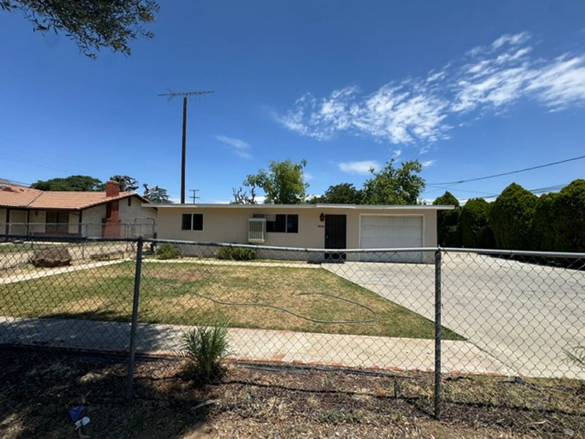 Beautifully renovated 2 bedroom home is now available for rent! - Beautifully renovated 2 bedroom home is now available for rent!